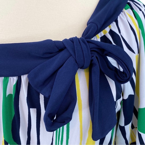 Lane Bryant White Abstract Print Tie Neck Flowy Blouse - Picture 3 of 15